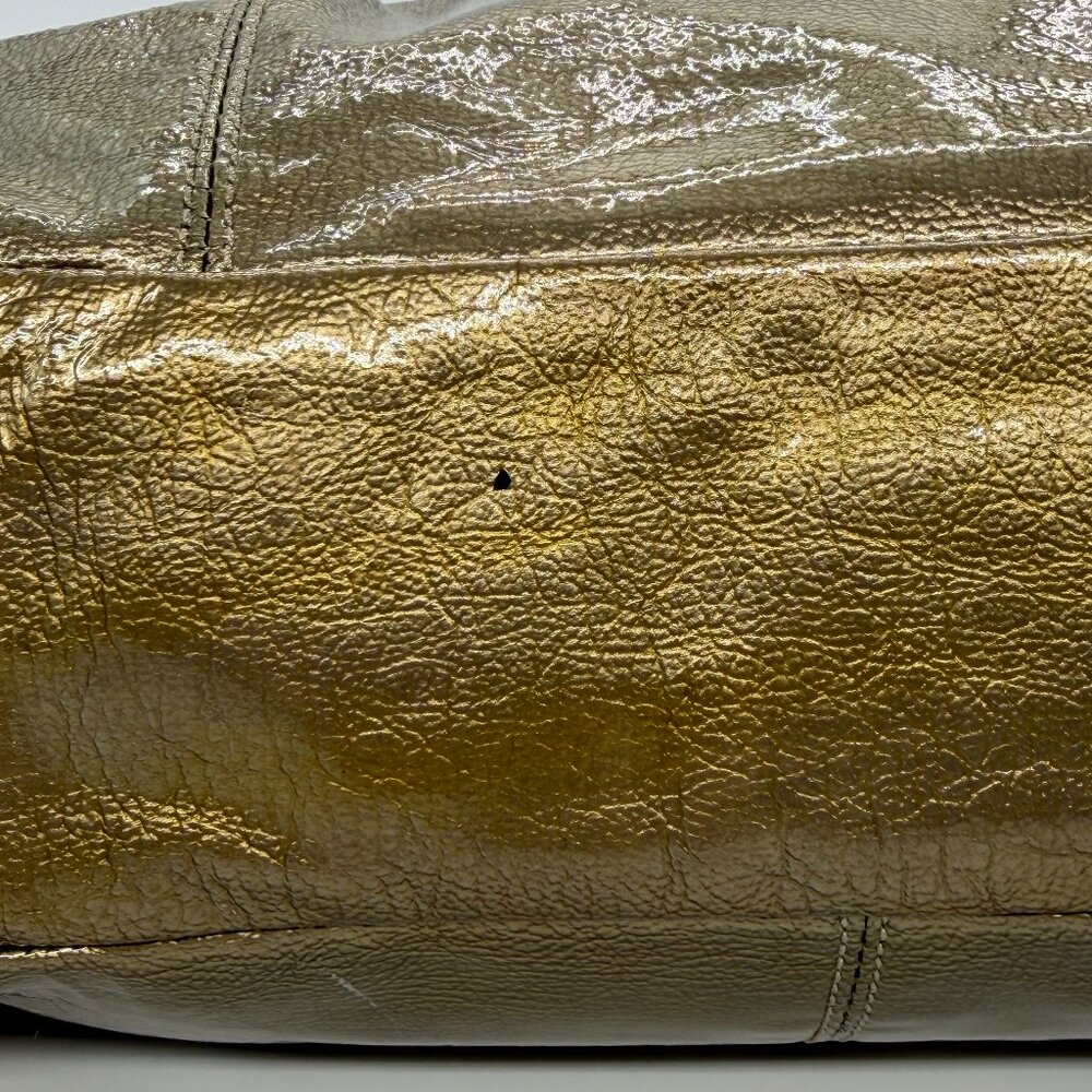 Authentic Coach Gold Shoulder Handbag - Picture 4 of 7